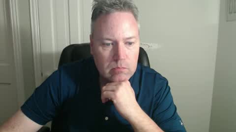 Snapshot of jeb5150 chatting on 09/14/25, 02:11 JE online show from 09/14/25, 02:11