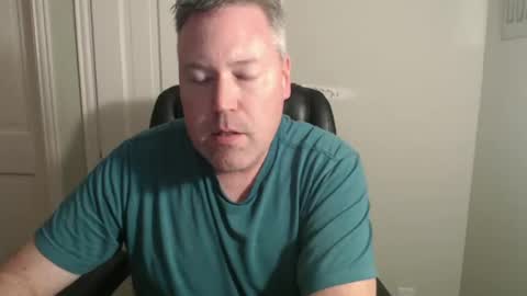 Snapshot of jeb5150 chatting on 09/18/25, 02:13 JE online show from 09/18/25, 02:13