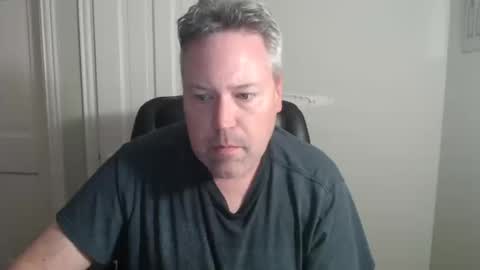 Snapshot of jeb5150 chatting on 10/15/25, 06:35 JE online show from 10/15/25, 06:35