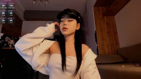 Snapshot of jee__son chatting on 09/22/25, 01:35 jee__son online show from 09/22/25, 01:35