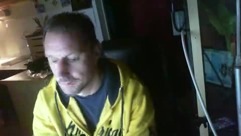 Snapshot of jef74700 chatting on 12/16/24, 02:15 Jrme online show from 12/16/24, 02:15