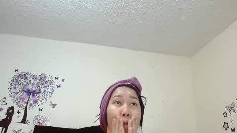 Snapshot of jeff_and_jade chatting on 10/06/25, 10:56 jeff and jade online show from 10/06/25, 10:56