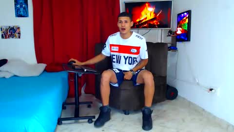 Snapshot of jeffer21_hot chatting on 06/08/26, 06:36 jeffer21_hot online show from 06/08/26, 06:36