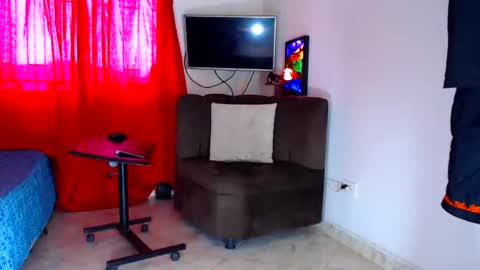 Snapshot of jeffer21_hot chatting on 07/08/26, 01:37 jeffer21_hot online show from 07/08/26, 01:37