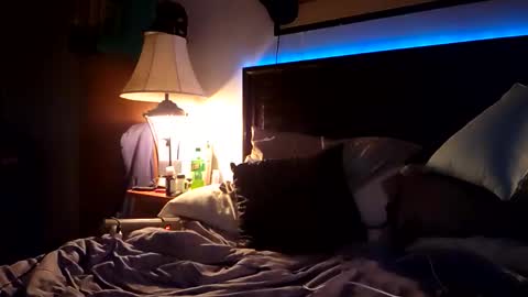 Doingitright online show from 12/15/25, 05:23