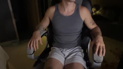 Snapshot of jeffreycoen chatting on 11/14/25, 01:15 Jeffrey online show from 11/14/25, 01:15