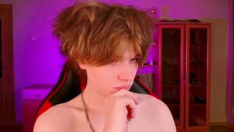 Jeffrey online show from 11/14/25, 01:10