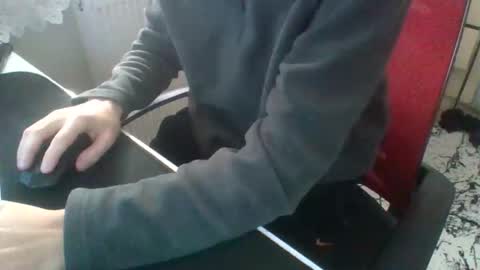 Snapshot of jefjegg chatting on 12/17/25, 10:43 Jeff online show from 12/17/25, 10:43