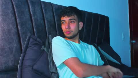 jei online show from 10/17/25, 11:24