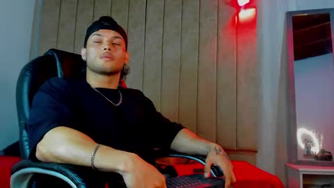 jeicob gagnon online show from 09/28/25, 05:46