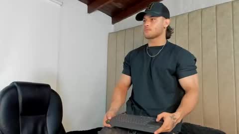 jeicob gagnon online show from 10/21/25, 11:33