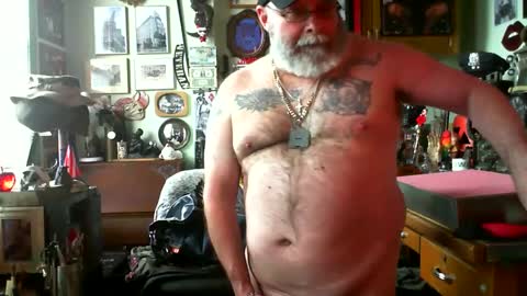 Snapshot of jello9 chatting on 02/27/25, 07:47 Jello9 online show from 02/27/25, 07:47