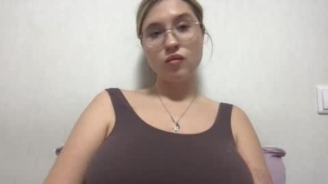 Inna  online show from 11/12/25, 11:54