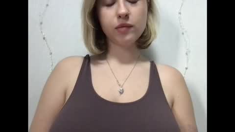 Inna  online show from 12/05/25, 08:34