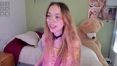Snapshot of jelly_w5 chatting on 05/26/26, 02:07 Jelly online show from 05/26/26, 02:07