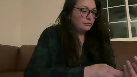 Snapshot of jellybeanin chatting on 12/13/24, 06:31 Jelli online show from 12/13/24, 06:31