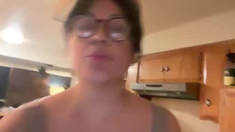 Snapshot of jellybeanin chatting on 11/27/25, 11:12 Jelli online show from 11/27/25, 11:12