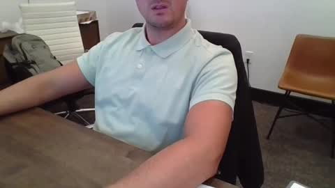 Snapshot of jellytime1988 chatting on 10/31/25, 10:00 jellytime1988 online show from 10/31/25, 10:00