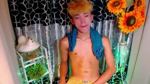 jemart_urnaughtboy online show from 06/19/26, 01:04