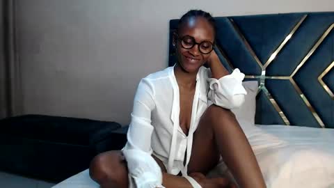 Snapshot of jemimaaam chatting on 01/12/25, 04:40 Jemmi online show from 01/12/25, 04:40