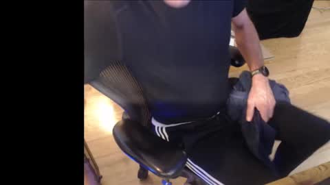 Snapshot of jenandjamesnyc chatting on 11/12/25, 02:50 PegMePlease online show from 11/12/25, 02:50