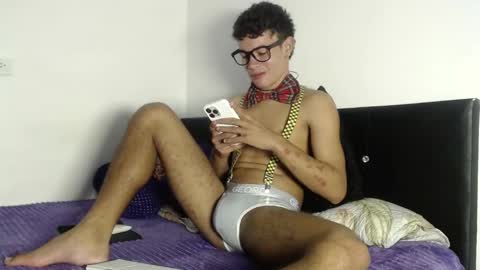 jenfrysuarez online show from 12/01/25, 11:32