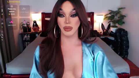 Queen Jenifer online show from 03/10/26, 06:40