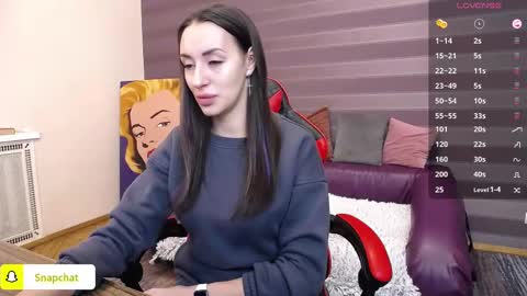 Kira online show from 02/10/25, 07:26