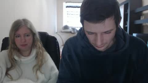 JenisAndPeter online show from 03/05/25, 07:05