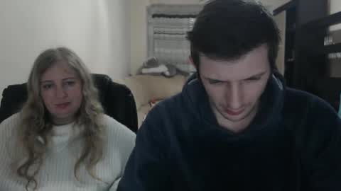 JenisAndPeter online show from 03/05/25, 07:17