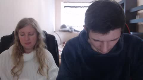 JenisAndPeter online show from 03/06/25, 10:09