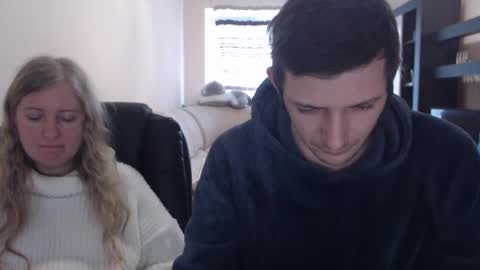 JenisAndPeter online show from 03/07/25, 07:30