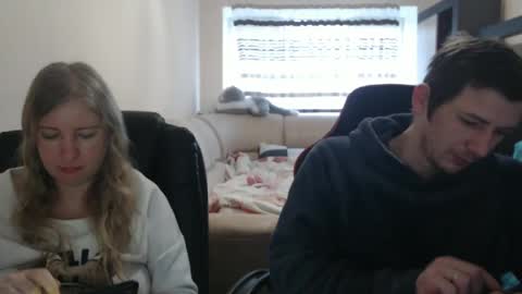 JenisAndPeter online show from 03/09/25, 06:39