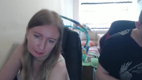 JenisAndPeter online show from 09/13/25, 07:19