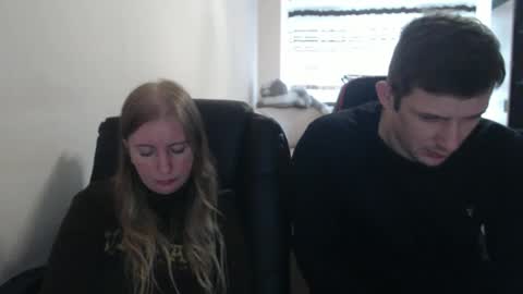 JenisAndPeter online show from 10/02/25, 07:48