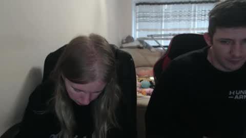 JenisAndPeter online show from 10/09/25, 07:06