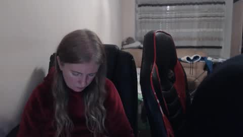 JenisAndPeter online show from 11/16/25, 08:14