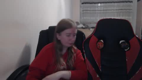 JenisAndPeter online show from 11/20/25, 07:13