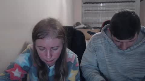 JenisAndPeter online show from 11/23/25, 08:41