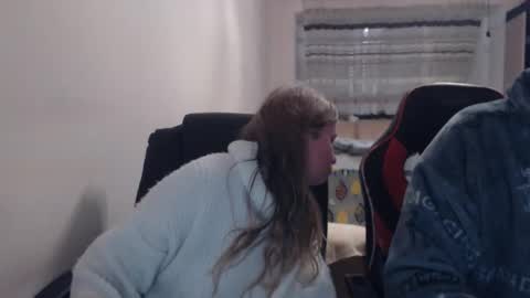 JenisAndPeter online show from 03/08/26, 06:12