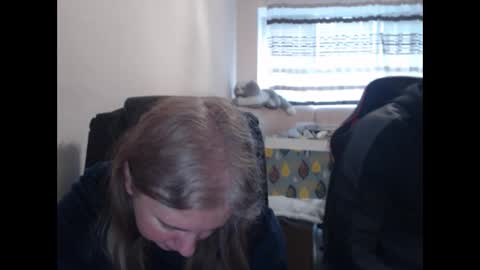 JenisAndPeter online show from 04/02/26, 04:32