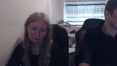 JenisAndPeter online show from 04/03/26, 05:33