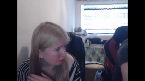 JenisAndPeter online show from 05/11/26, 07:47