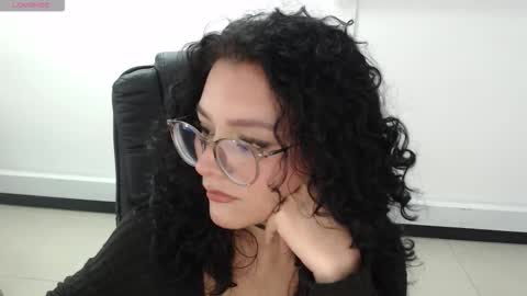 jenn online show from 11/27/25, 09:50