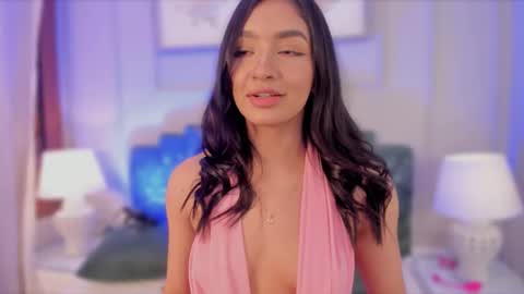 Jenn online show from 09/28/25, 01:22