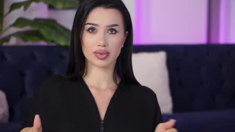 jenna_day online show from 09/15/25, 06:02