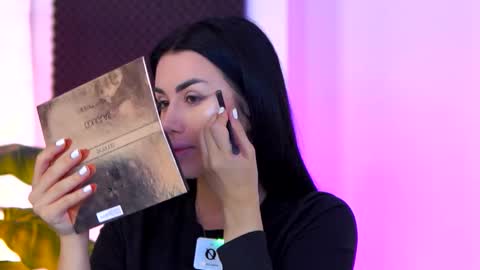 jenna_day online show from 11/11/25, 10:04