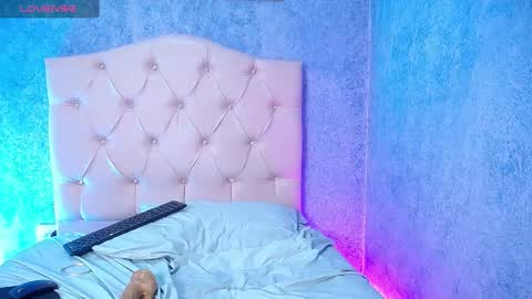 Valentina online show from 02/09/25, 10:11