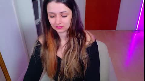 jennasxy19 online show from 09/11/25, 10:37