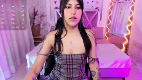 jenna_tay1 online show from 03/18/26, 07:17